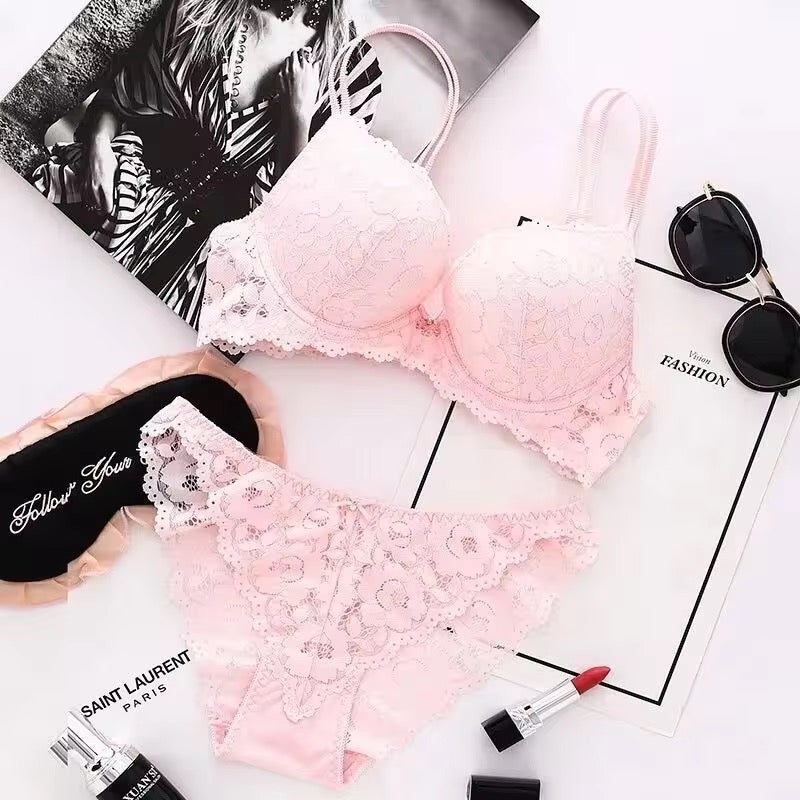 Victoria's Secret Luxe Floral Lace: Padded Bra & Panty Lingerie Set
