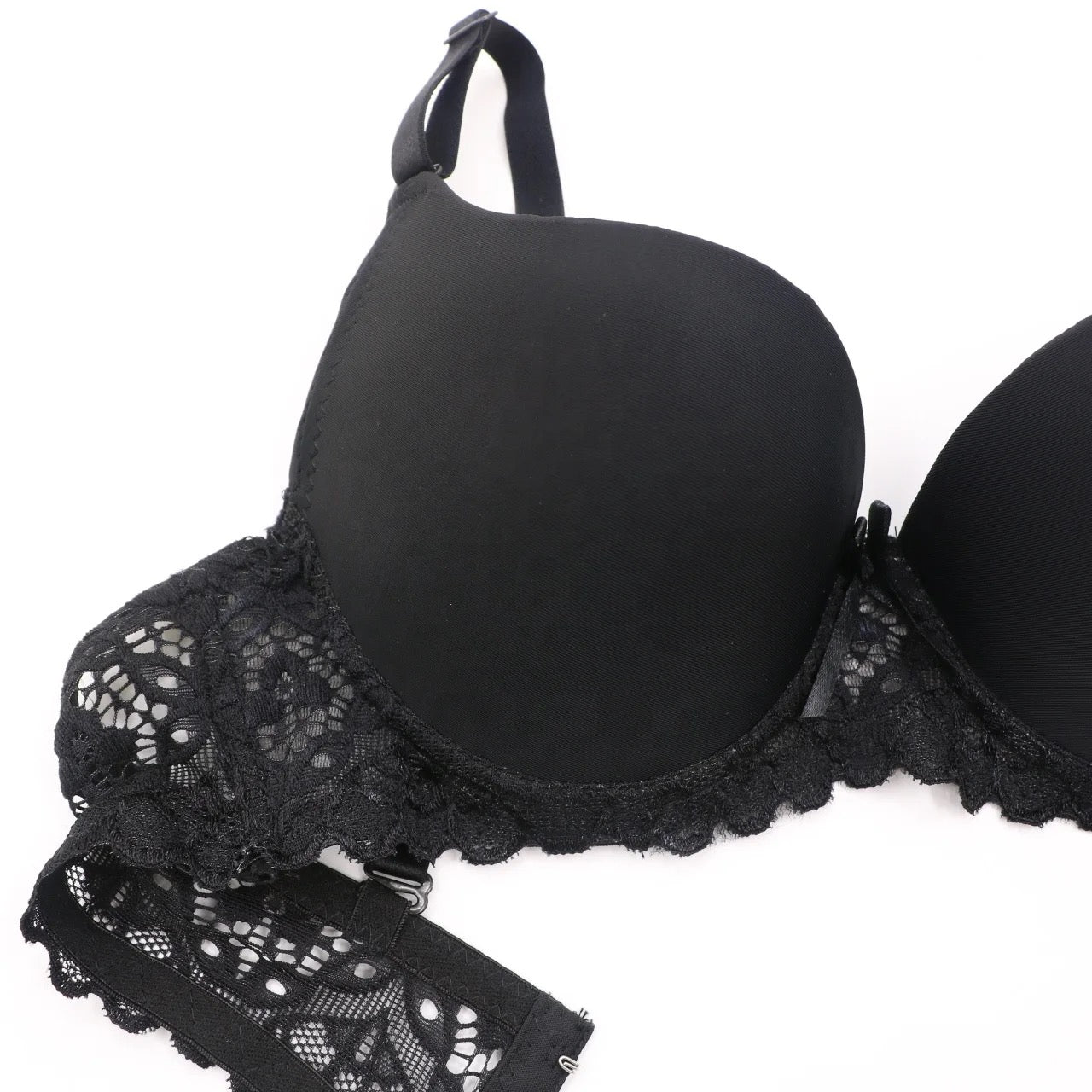 Elegant Lace T-Shirt Bra
