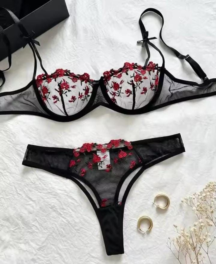 MSK Floral Lingerie Bra Thong Underwear Set