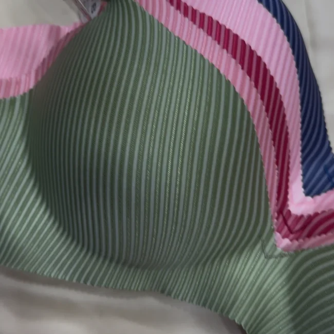 9CE2AE48-0857-48CD-BE21-2E3FB782ECE0